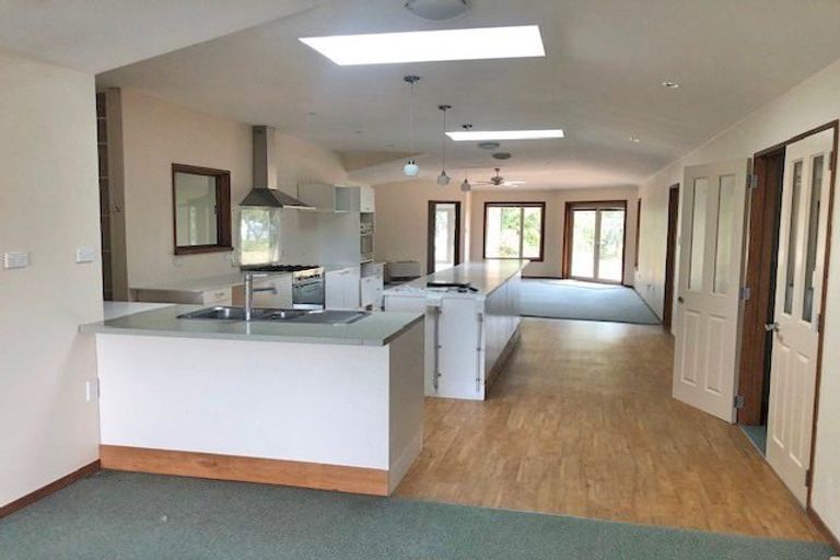 Photo of property in 32 Hamptons Road, Prebbleton, Christchurch, 7674