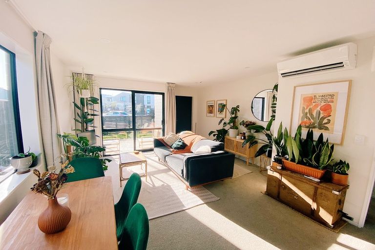 Photo of property in 27 Piripiri Place, Broomfield, Christchurch, 8042