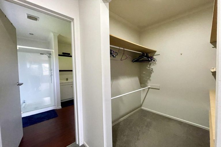 Photo of property in 10a Kororako Grove, Whalers Gate, New Plymouth, 4310