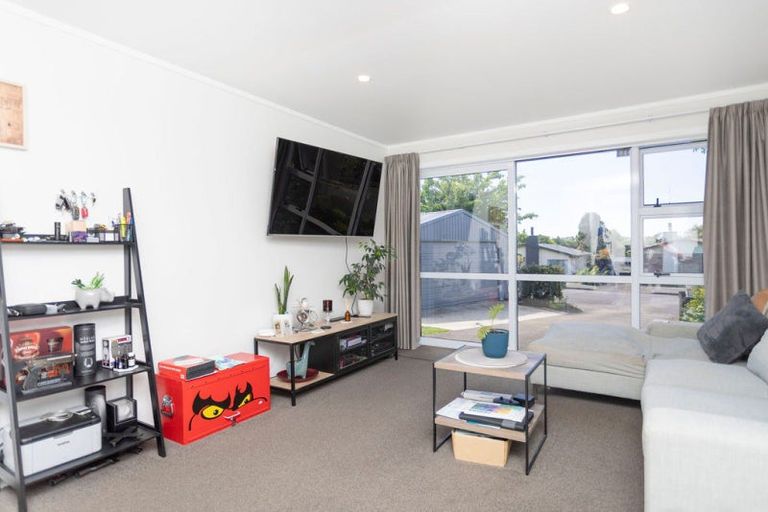Photo of property in 25 Ries Street, Dannevirke, 4930