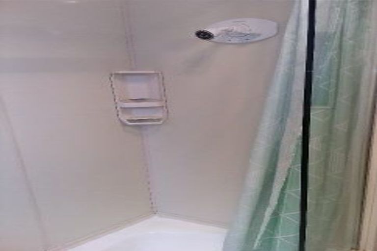 Photo of property in 39 Coutts Road, Gore, 9710