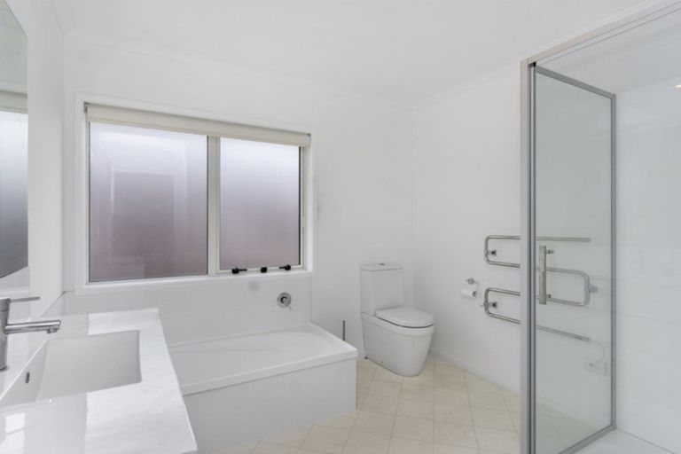 Photo of property in 20 Kokihi Close, Papamoa Beach, Papamoa, 3118