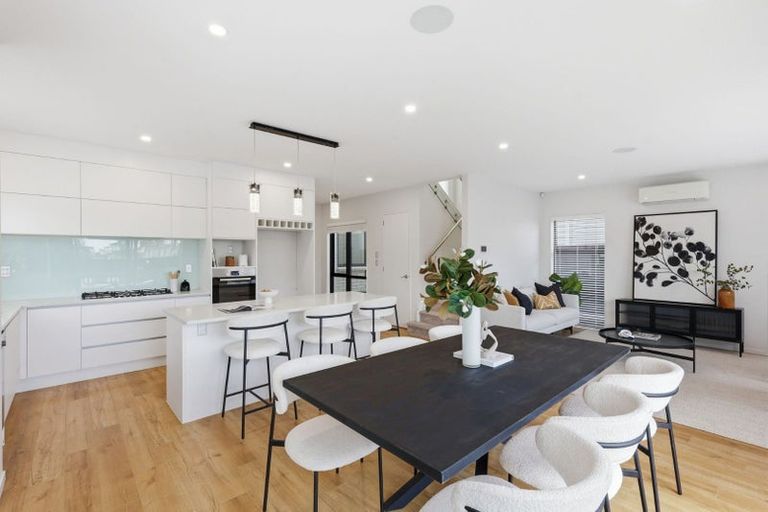 Photo of property in 31 Myland Drive, Hobsonville, Auckland, 0616