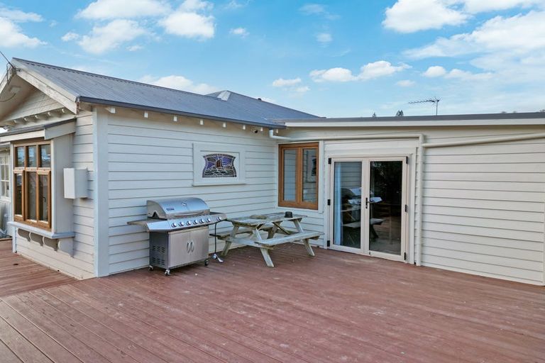 Photo of property in 1 Marshall Street, Bradford, Dunedin, 9011