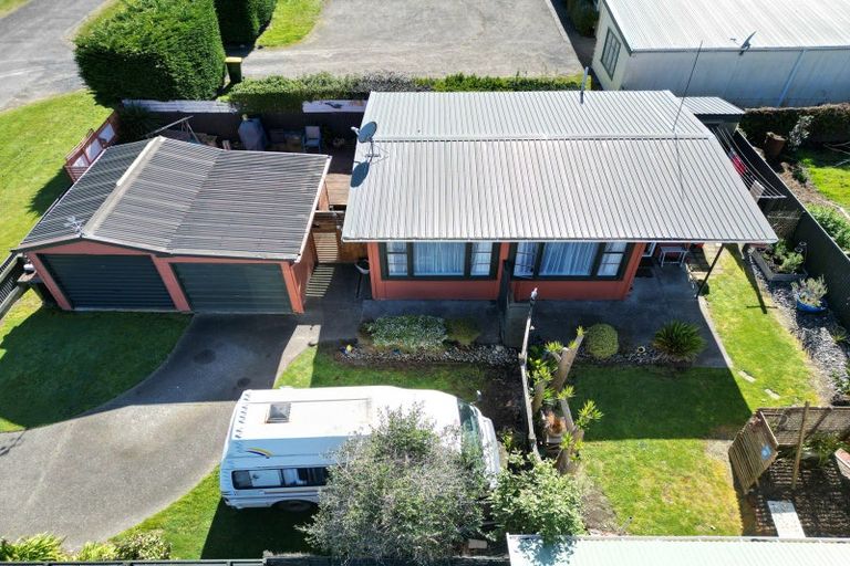 Photo of property in 15 Te Awa Street, Foxton Beach, Foxton, 4815