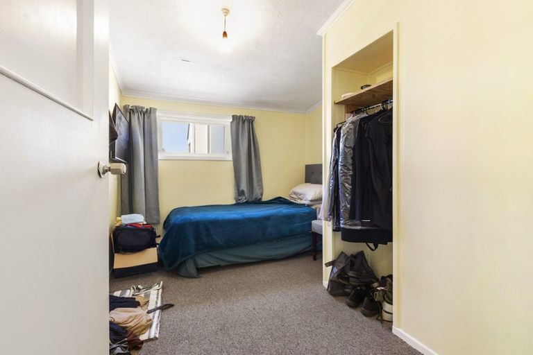 Photo of property in 62 Happy Valley Road, Owhiro Bay, Wellington, 6023