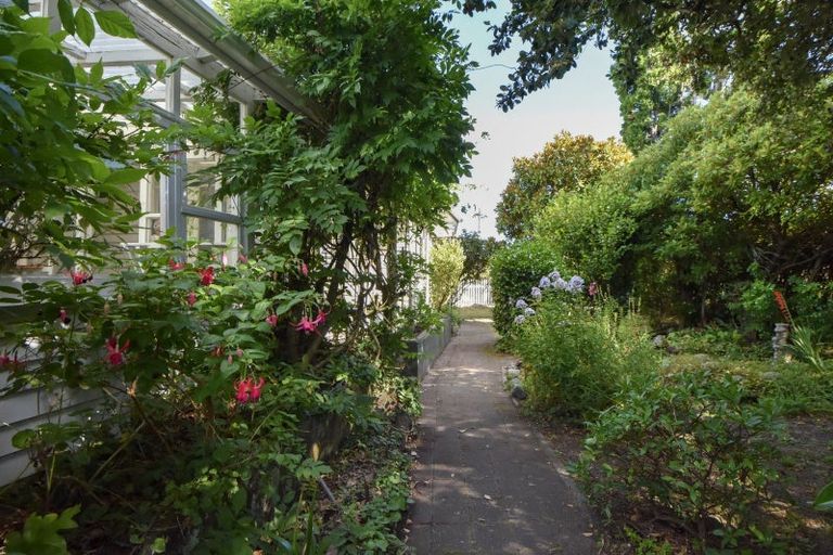 Photo of property in 87 Kent Street, Carterton, 5713