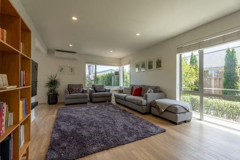 Photo of property in 83 Teesdale Street, Burnside, Christchurch, 8053