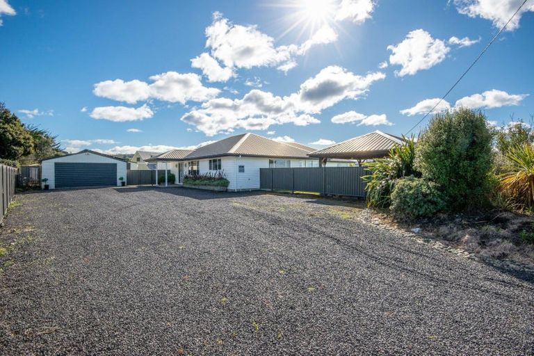Photo of property in 200 Moturata Road, Taieri Beach, Brighton, 9091
