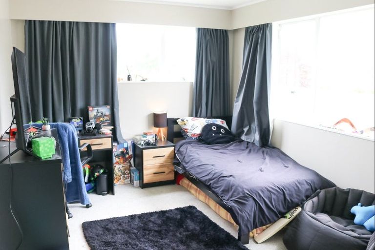 Photo of property in 11 Dagmar Street, Dannevirke, 4930