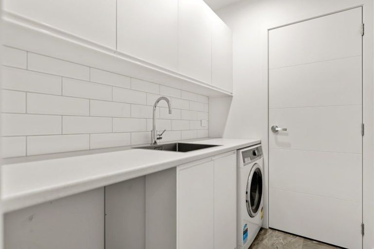 Photo of property in 20 Cotula Way, Papamoa Beach, Papamoa, 3118