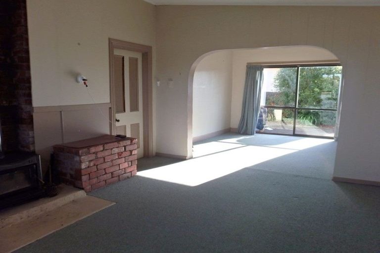 Photo of property in 9 Bristol Street, Pareora, 7912