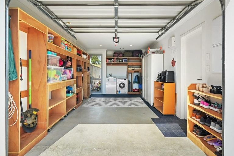 Photo of property in 5 Sauterne Road, Kumeu, 0810