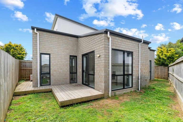 Photo of property in 9/16 Russell Road, Manurewa, Auckland, 2102