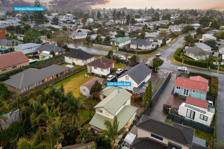 Photo of property in 630a Te Atatu Road, Te Atatu Peninsula, Auckland, 0610