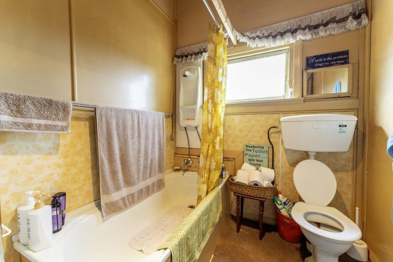 Photo of property in 23 Settlement Road, Waimate, 7979