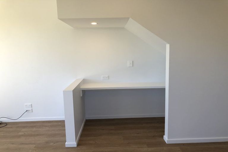 Photo of property in 2/58 Somme Street, St Albans, Christchurch, 8014