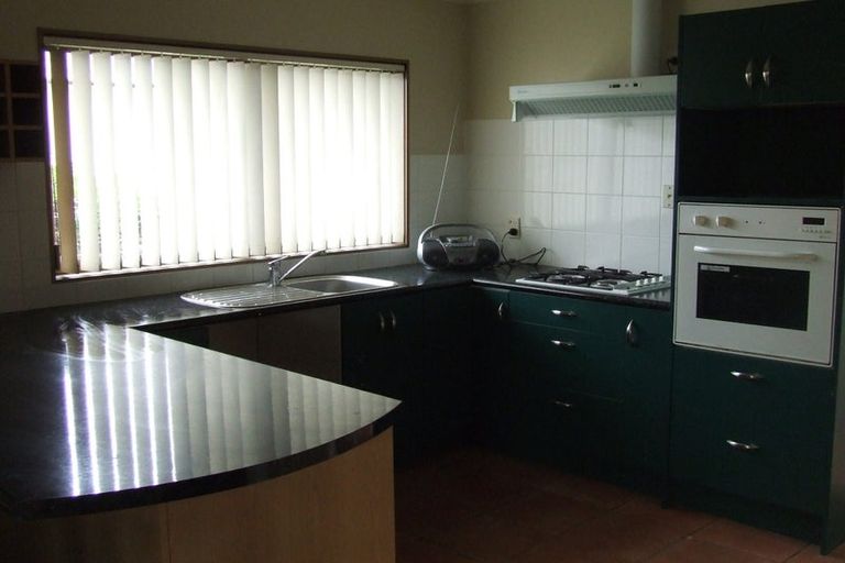 Photo of property in 8 Park Estate Road, Rosehill, Papakura, 2113