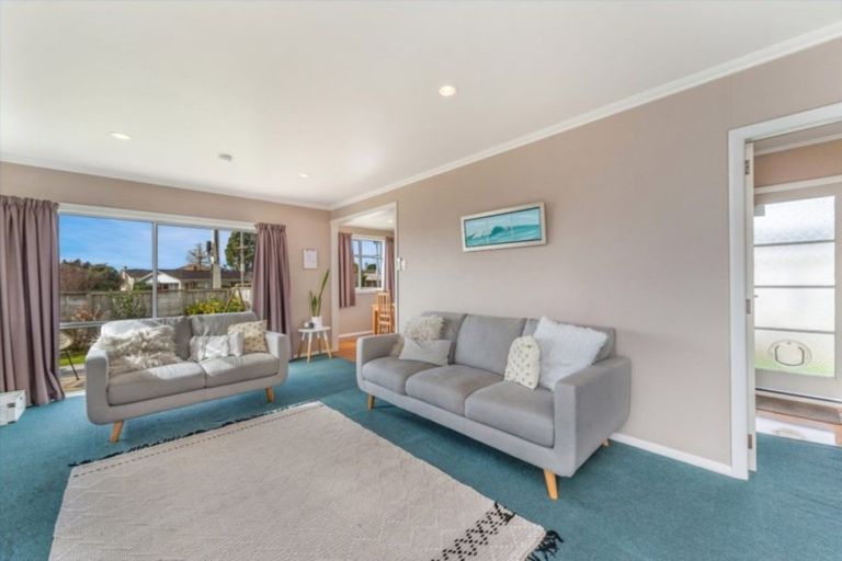 Photo of property in 59 Sandwich Road, St Andrews, Hamilton, 3200