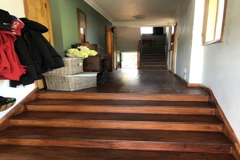 Photo of property in 10 Kiwi Road, Raumati Beach, Paraparaumu, 5032