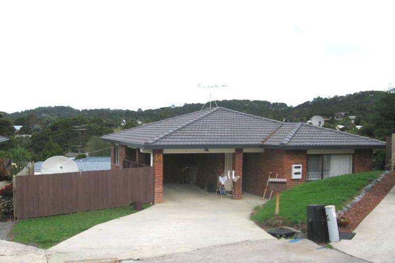 Photo of property in 14 Shah Place, Glen Eden, Auckland, 0602