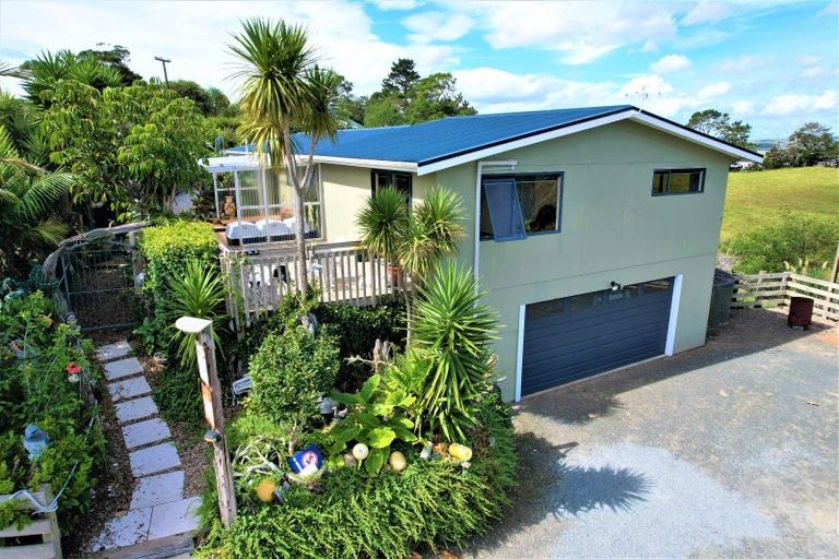 Photo of property in 12 Old Golf Course Road, Dargaville, 0371