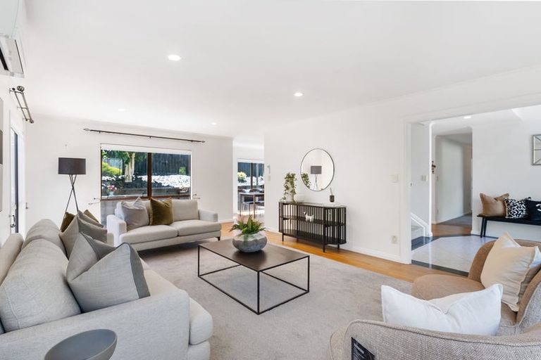 Photo of property in 28a Woodstock Road, Forrest Hill, Auckland, 0620