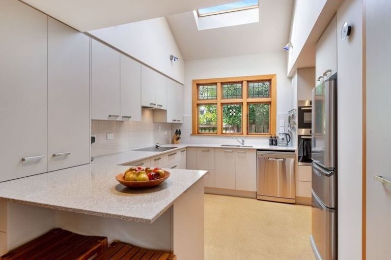 Photo of property in 33 Watford Street, Strowan, Christchurch, 8052