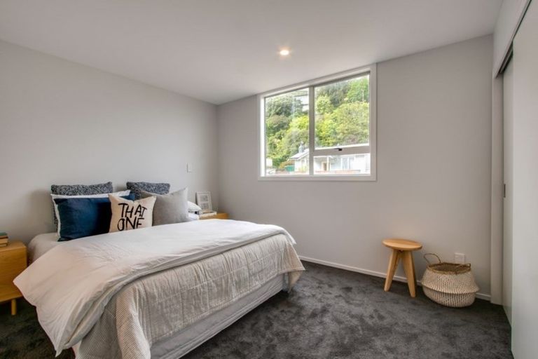 Photo of property in 12a Chaucer Road, Hospital Hill, Napier, 4110