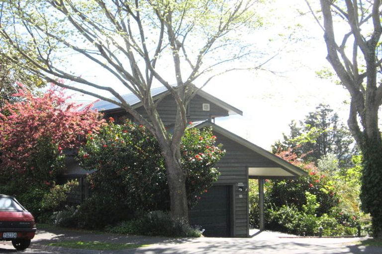 Photo of property in 22 Ewing Grove, Acacia Bay, Taupo, 3330