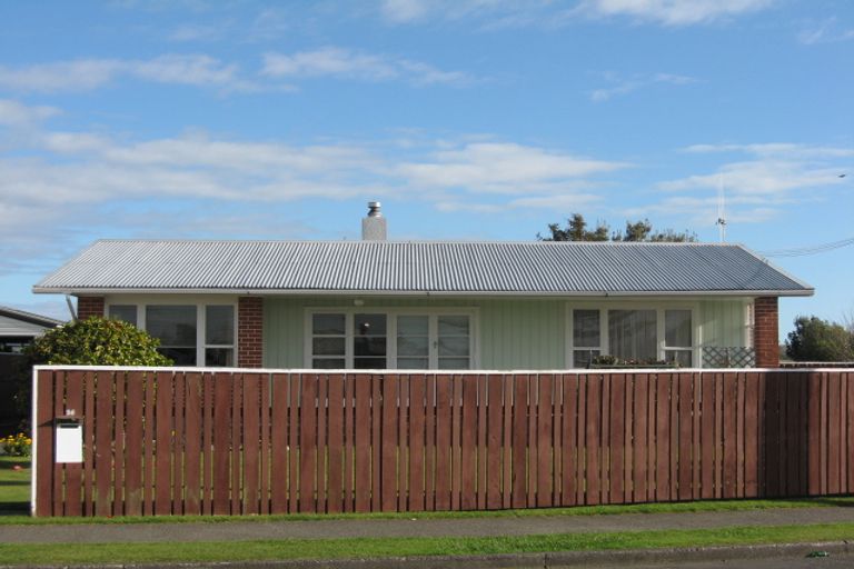 Photo of property in 26 Parsons Avenue, Levin, 5510