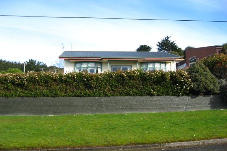 Photo of property in 30 Bradshaw Street, Bluff, 9814