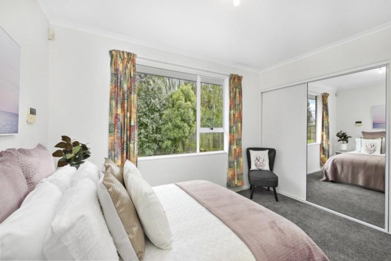 Photo of property in 9 Laura Kent Place, Woolston, Christchurch, 8023