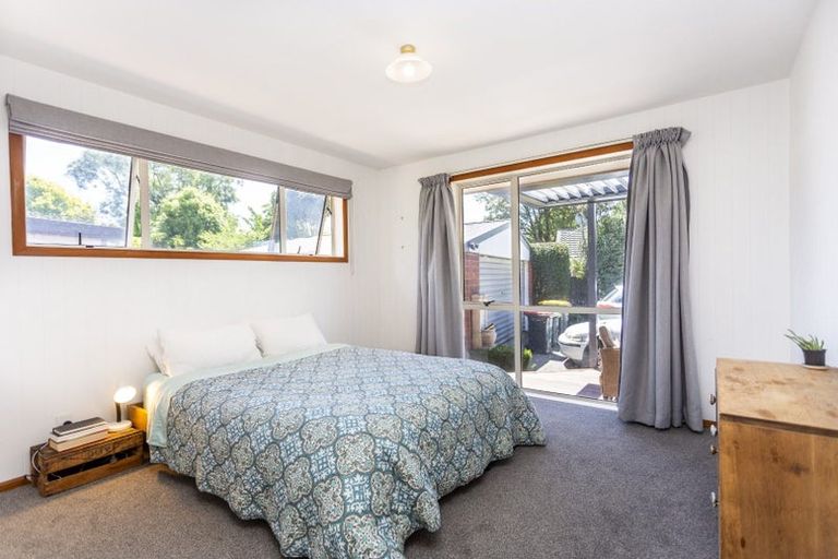 Photo of property in 47 Glenharrow Avenue, Avonhead, Christchurch, 8042