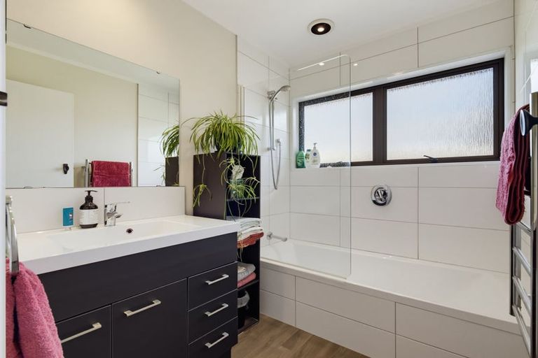Photo of property in 101 Wily Road, Puni, Pukekohe, 2678