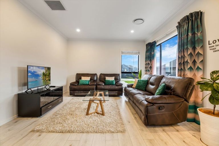 Photo of property in 24 Turnberry Crescent, Morrinsville, 3300