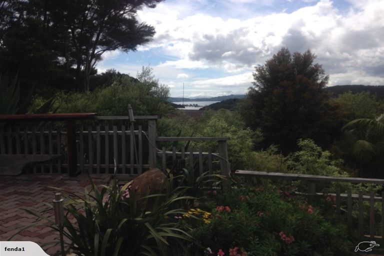 Photo of property in 4 Waterview Place, Haruru, 0204