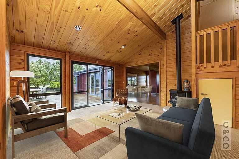 Photo of property in 522 State Highway 16, Kumeu, 0892