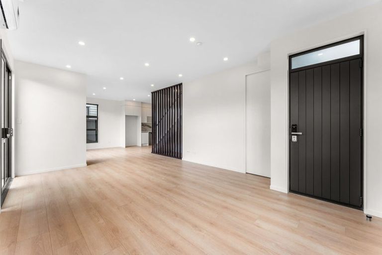 Photo of property in 3/44 Abercrombie Street, Howick, Auckland, 2014