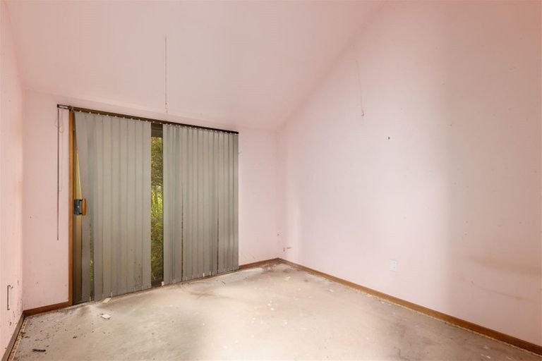 Photo of property in 46 Ravensdale Rise, Westmorland, Christchurch, 8025