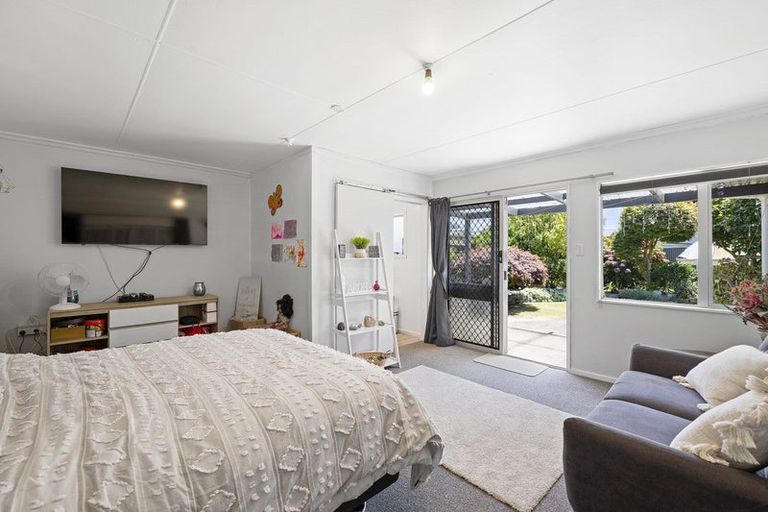 Photo of property in 31 Hutchins Street, Waitara, 4320