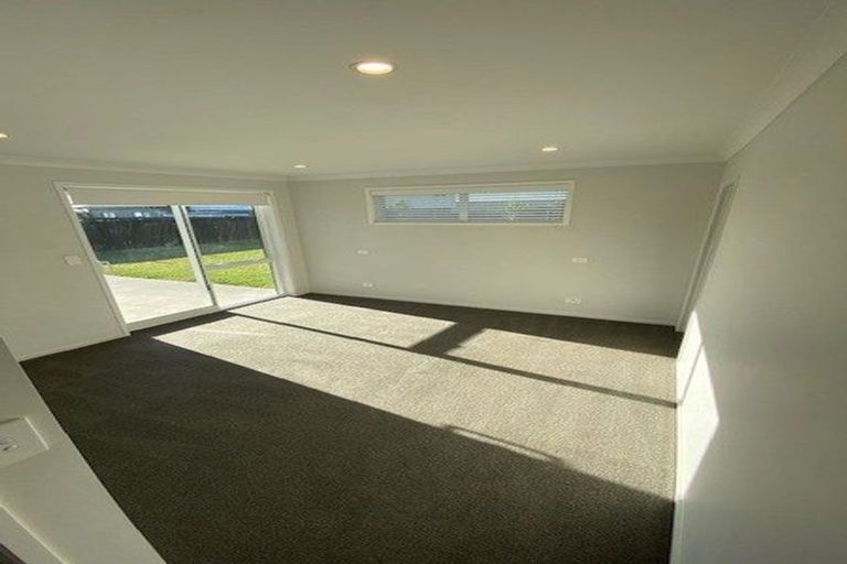 Photo of property in 53 Jack Lachlan Drive, Beachlands, Auckland, 2018