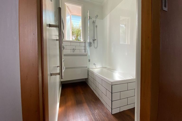 Photo of property in 16 Forfar Street, Clyde Hill, Dunedin, 9011