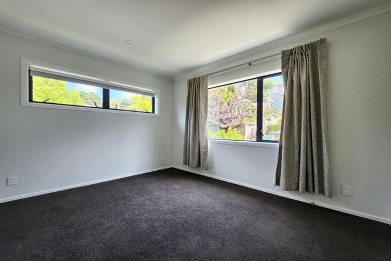 Photo of property in 28a Redwood Avenue, Tawa, Wellington, 5028