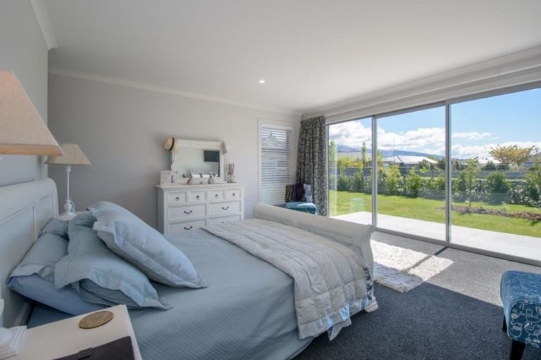 Photo of property in 15 De Bettencor Place, Mount Pisa, Cromwell, 9383