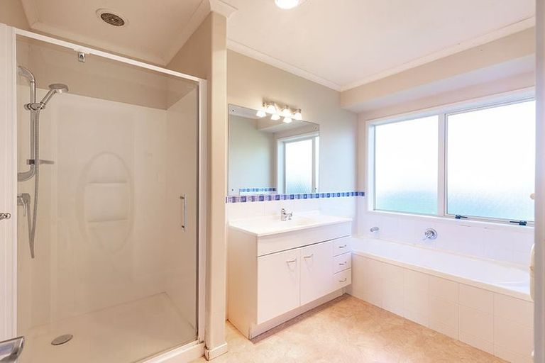 Photo of property in 18 Riverglade Lane, Matakana, Warkworth, 0985