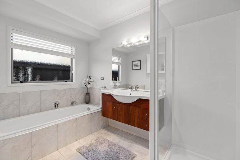 Photo of property in 31 Keepa Close, Papamoa Beach, Papamoa, 3118