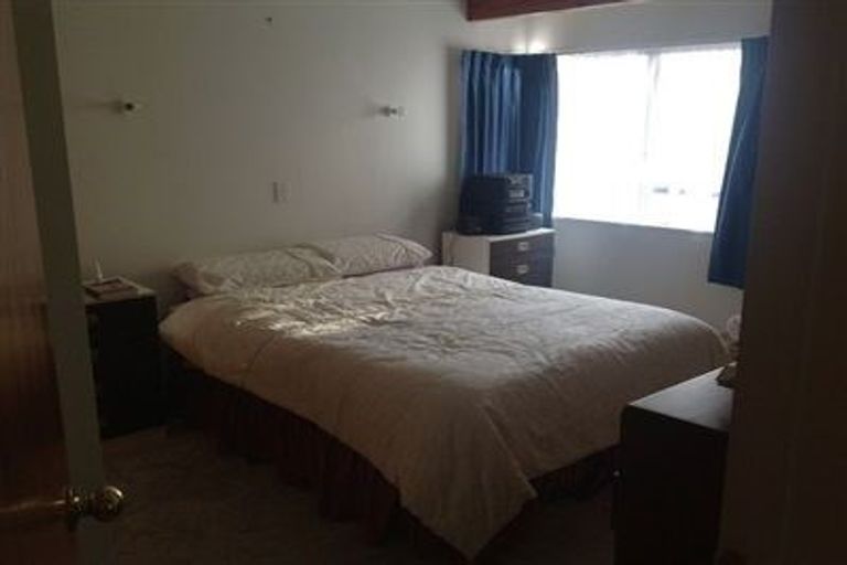 Photo of property in 32 Esmonde Road, Takapuna, Auckland, 0622