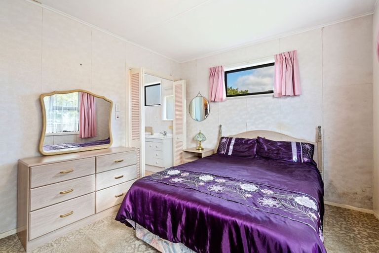 Photo of property in 149 Queen Street West, Levin, 5510