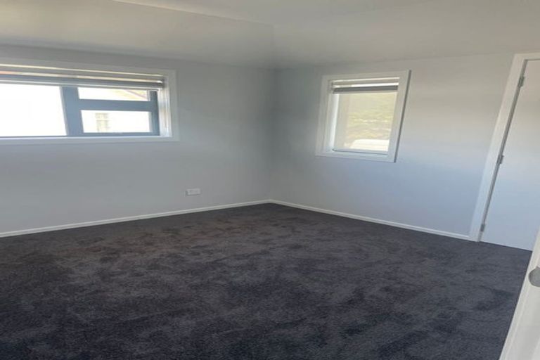 Photo of property in 128d Randwick Road, Moera, Lower Hutt, 5010